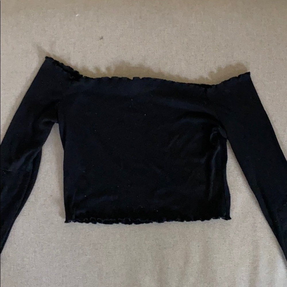 Off the Shoulder Black Longsleeve
